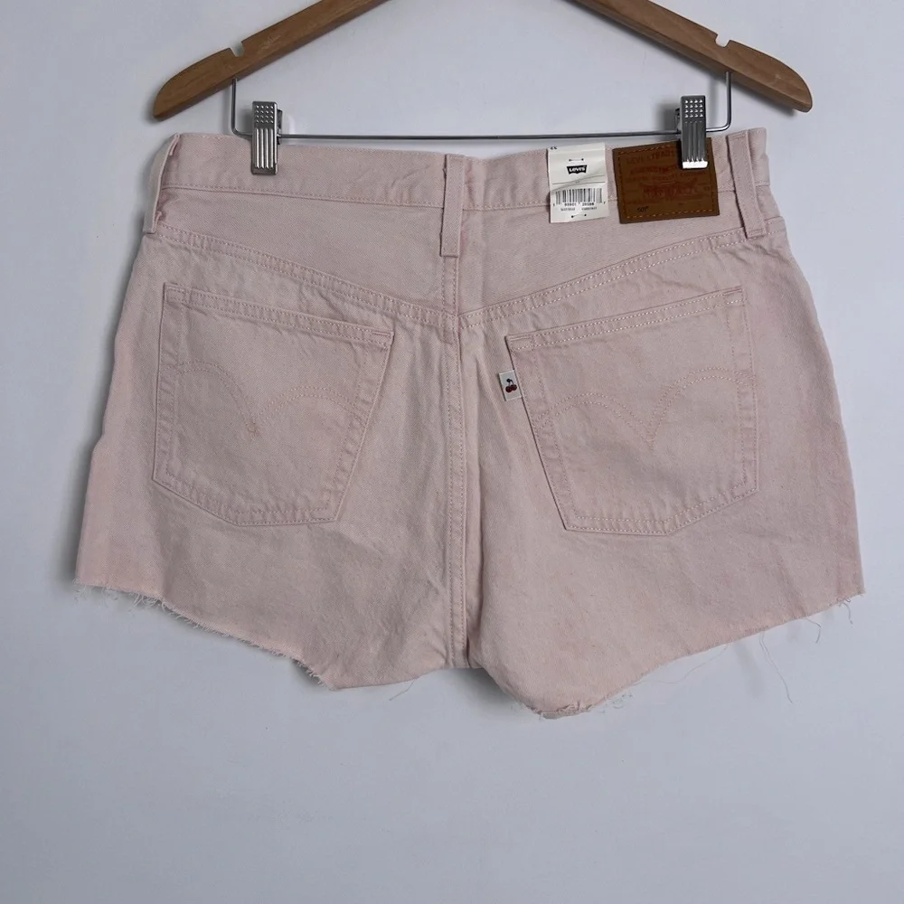 NEW Women's Levi's Fresh Produce Collection 501 Original Fit High Rise Shorts 32